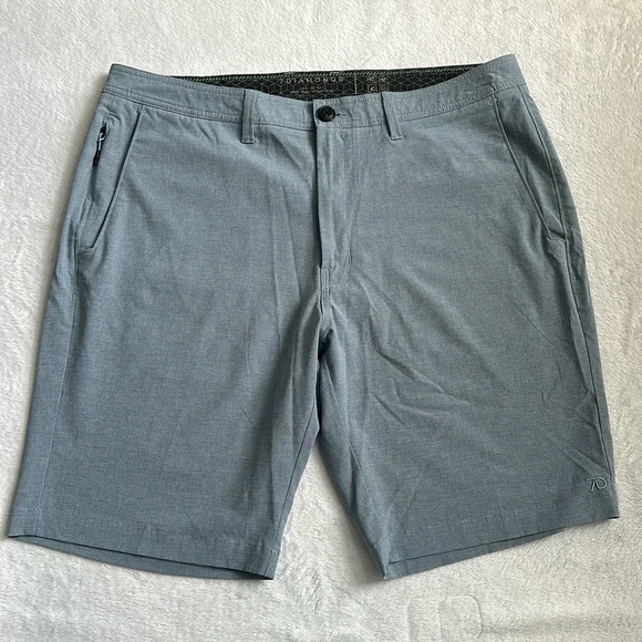 7 Diamonds Men’s 10” Hybrid Performance‎ Stretch Golf Resort Wear Shorts 36 - Picture 1 of 8